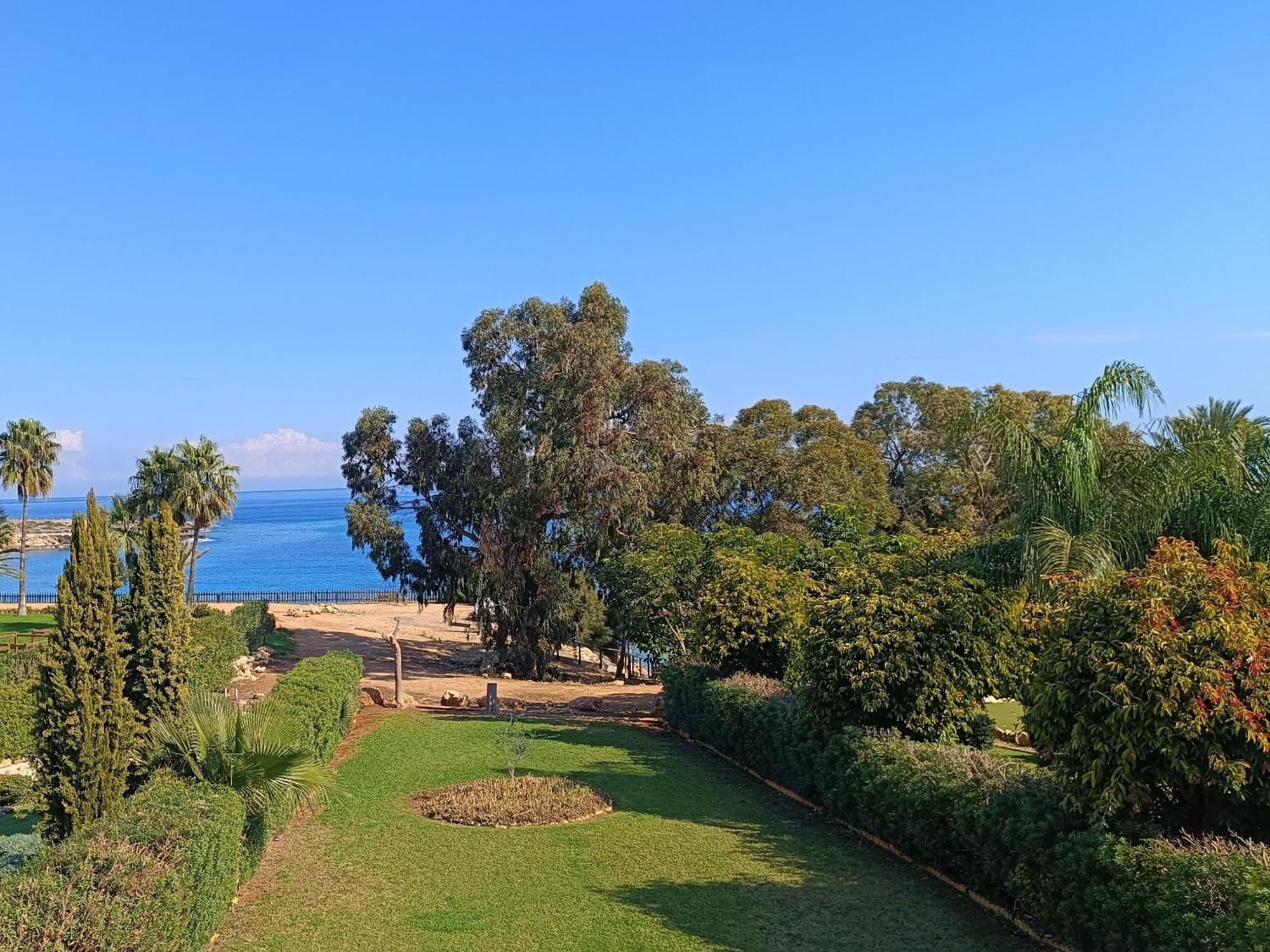 Horizon Villa Protaras Exterior photo