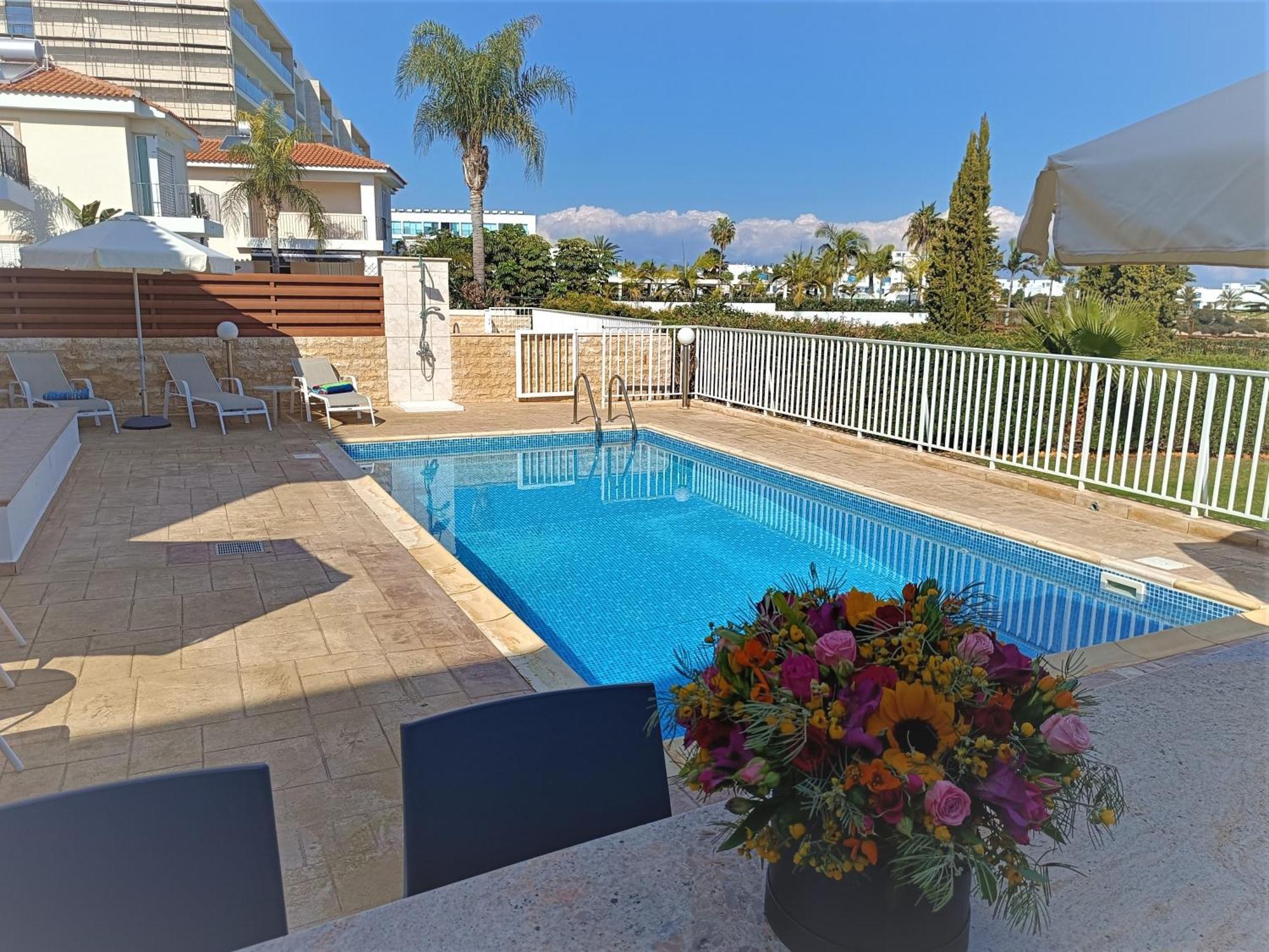 Horizon Villa Protaras Exterior photo