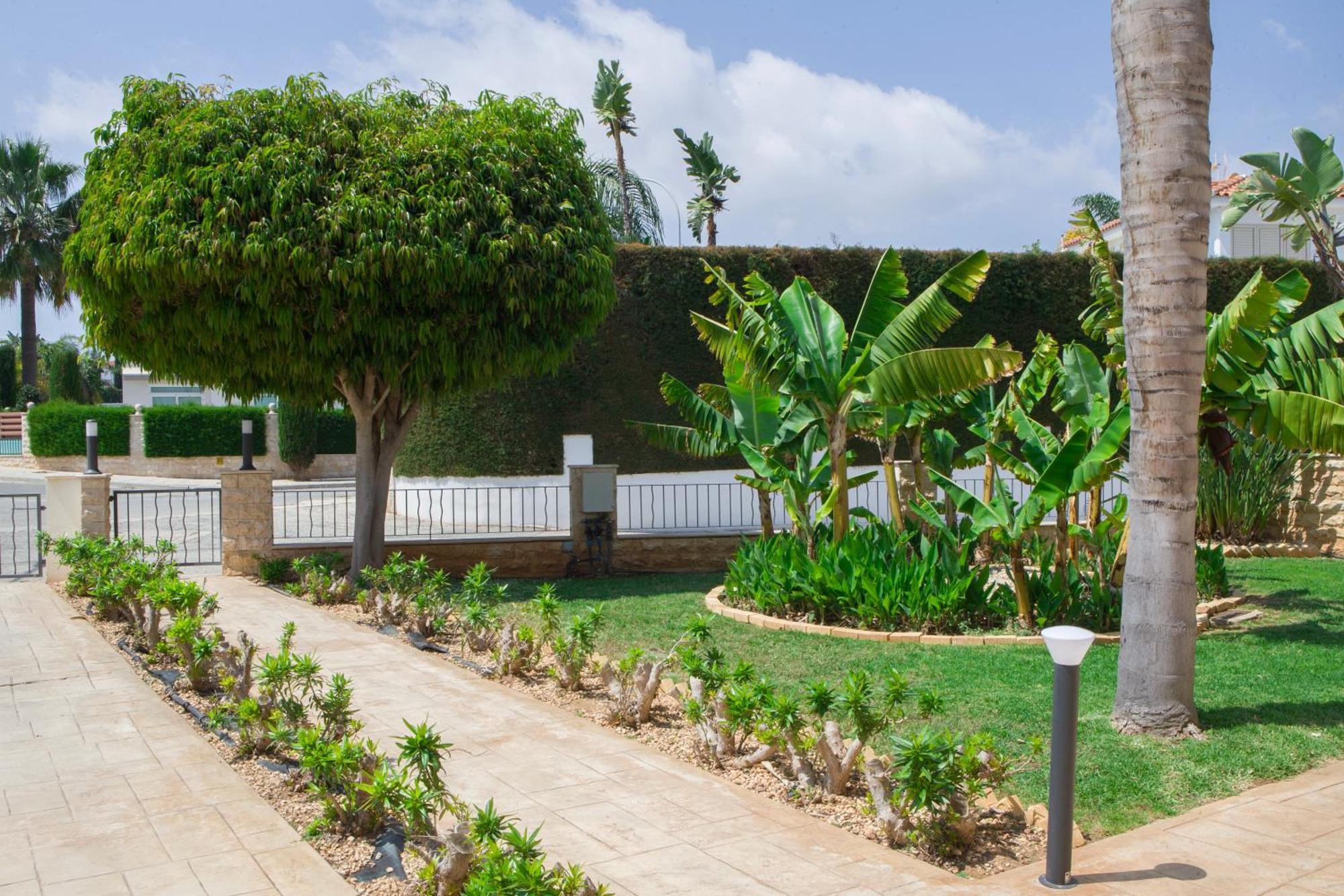 Horizon Villa Protaras Exterior photo